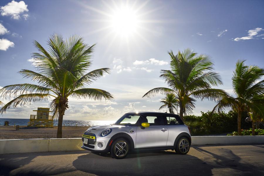  Mini Cooper SE (F56) 2020 года  (NA) (фото 152 из 342)